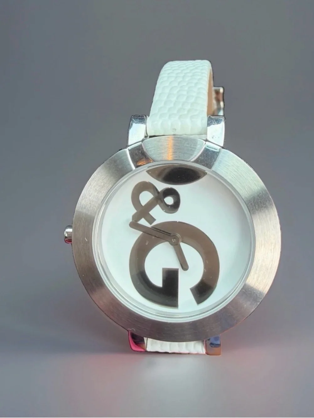 Rare D&G Dolce & Gabbana Hoopla watch Leather White Band Waterproof Works